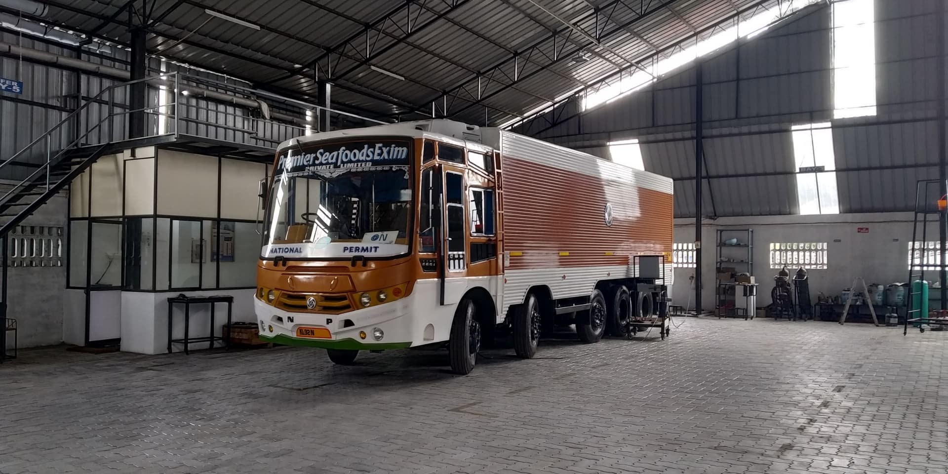 Bus AC and Reefer Fleet - image 6